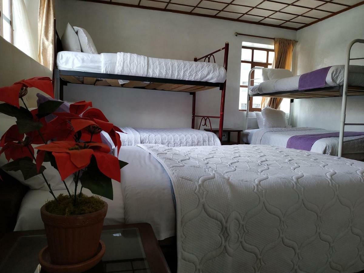 Aleida'S Hostal Puembo Dış mekan fotoğraf