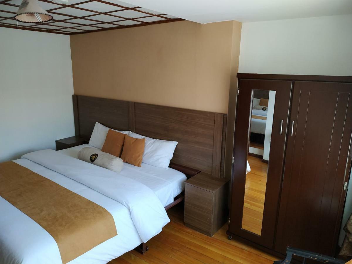 Aleida'S Hostal Puembo Dış mekan fotoğraf